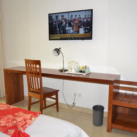 Grand Hotel Aeroport, Douala Dış mekan fotoğraf