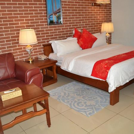 Grand Hotel Aeroport, Douala Dış mekan fotoğraf