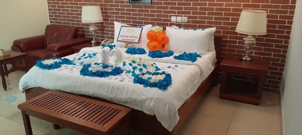 Grand Hotel Aeroport, Douala Dış mekan fotoğraf